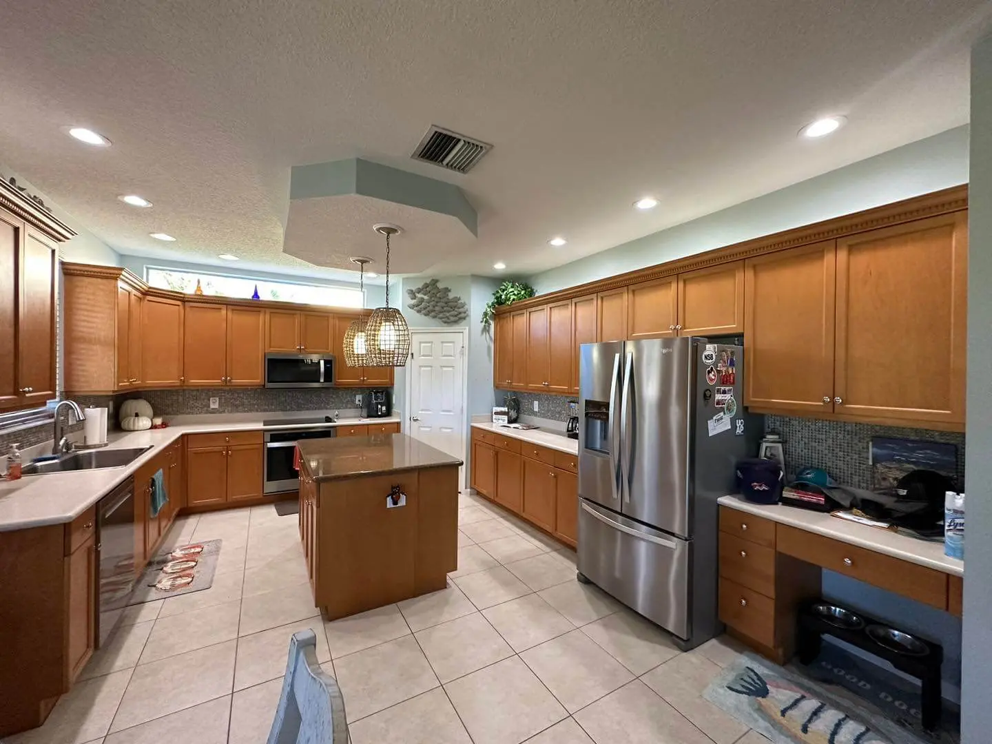 cabinet refinishing before